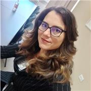 Professeure avec une vaste expérience d'enseignement, donne des leçons d'anglais avec des méthodes interactives